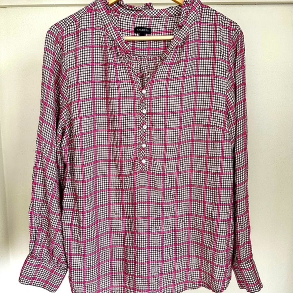 Talbots women’s long‎ sleeve blouse, size large